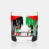 Kinder aus Gaza malen palästinensische Flagge Whiskyglas (Rechts)
