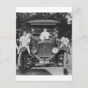 Kinder der 1920er auf Auto Postkarte