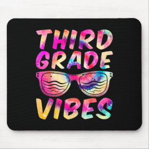 Kinder der ersten Klasse in der ersten Klasse bis Mousepad