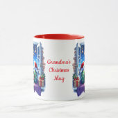 Kinder, die den Schlitten des Weihnachtsmannes Per Tasse (Zentrum)