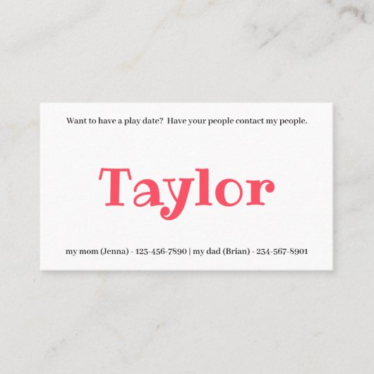 Kinder, die die Karte abspielen Datum spielt Mädch (Vorderseite)