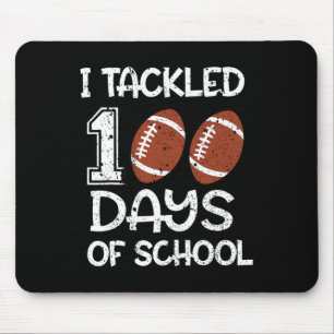Kinder, die ich 100 Tage Fußball in der Schule gem Mousepad