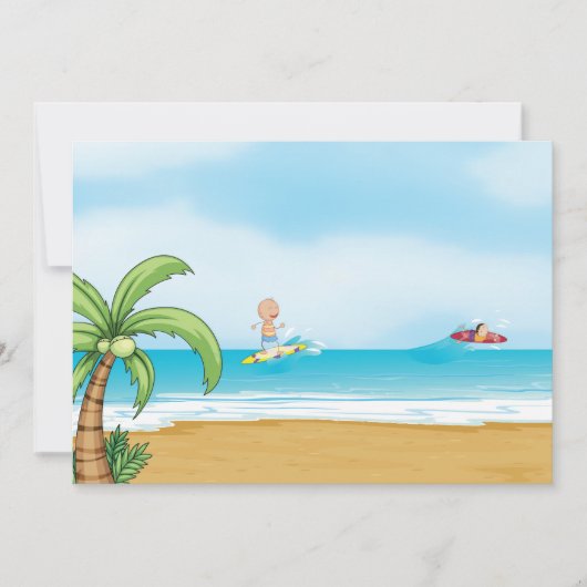 Kinder, die im Sommer im tropischen Beach Fun surf Einladung (Vorderseite)