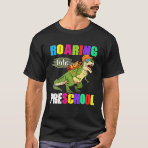 Kinder, die in die Vorschule zurückkehren, um in D T-Shirt