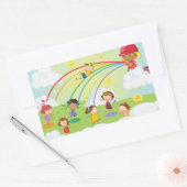 Kinder, die in einem Parkhafter spielen Rechteckiger Aufkleber (Umschlag)