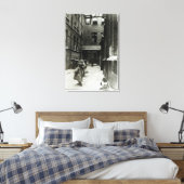 Kinder, die in einem Slum spielen, 1899 Leinwanddruck (Insitu (Schlafzimmer))