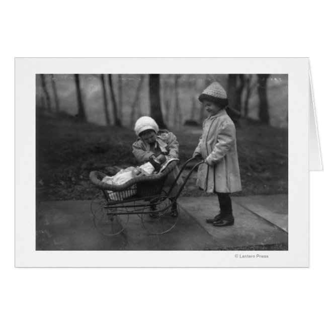 Kinder, die mit Campbell spielen (Vorderseite (Horizontal))
