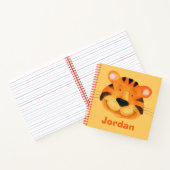 Kinder, die Tiger genannt werden, sehen niedlichen Notizblock (Innenseite)