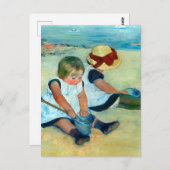 Kinder, die von Mary Cassatt am Strand spielen Postkarte (Vorne/Hinten)