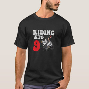 Kinder fahren auf 9 BMX Racing Bike 9 Jahre alt 9. T-Shirt