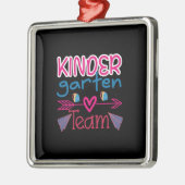 Kinder Garten Team Ornament Aus Metall (Links)
