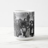 KINDER & HOLLY (1915) Vintag Art Weihnachten Tasse (Mittel)