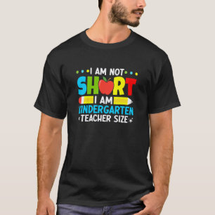Kinder Ich bin nicht klein Ich bin im Kindergarten T-Shirt