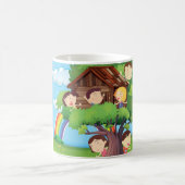 Kinder in einer Baumkronen-Tasse Kaffeetasse (Mittel)