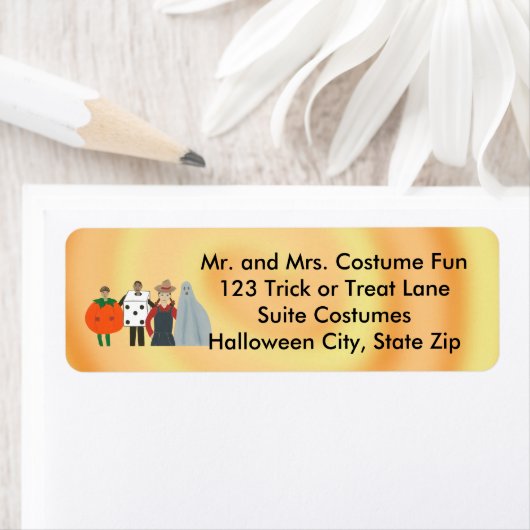 Kinder in Halloween-Kostümen Adressetiketten (Insitu)
