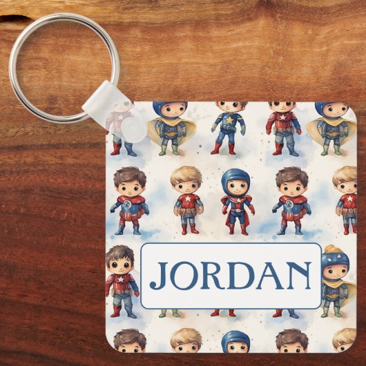 Kinder in Superhero-Outfits individuell anpassbar Schlüsselanhänger (Vorderseite)