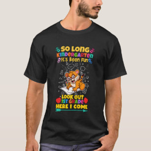 Kinder Kindergarten Es ist Spaß, den ersten Gra au T-Shirt