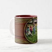 Kinder - Krieg Zweifarbige Tasse (Vorderseite Links)