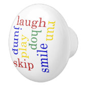 Kinder laufen springen springen springen Lach Kera Keramikknauf (Rechts)