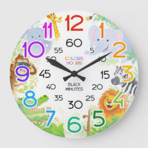Kinder lernen, die Zeit an der Klassenzimmer-Wandu Große Wanduhr