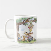 Kinder lesen unter einem Baum Kaffeetasse (Links)