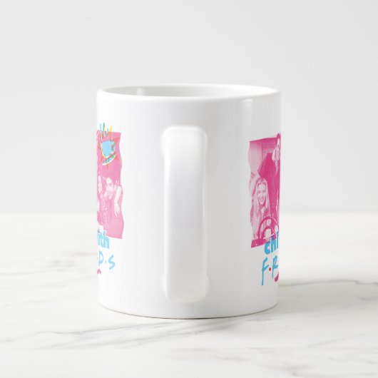 Kinder mit FRIENDS™ Jumbo-Tasse (Rückseite)