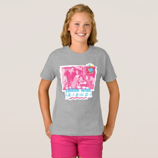 Kinder mit FRIENDS™ T-Shirt (Vorne ganz)