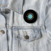 Kinder mit Hands Earth Day 2025 Lehrerjungen Button (Beispiel)
