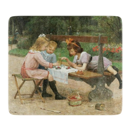 Kinder mit Nachmittagstee im Park Schneidebrett (Vorderseite)