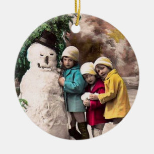 KINDER MIT SCHNEE KERAMIK ORNAMENT