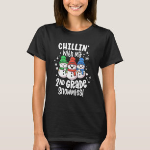 Kinder mit Schneemännern der zweiten Klasse T-Shirt