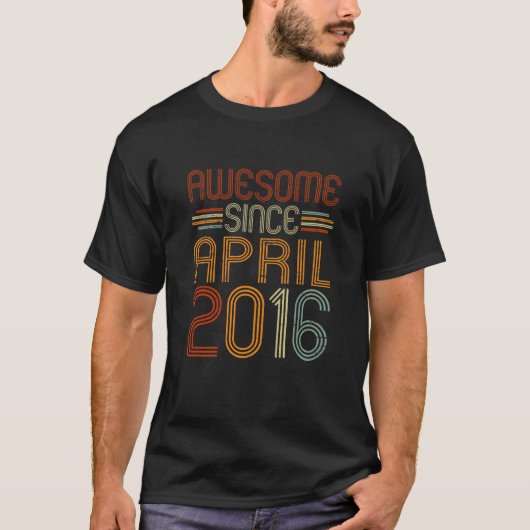 Kinder Phantastisch seit April 2016 Jungen Mädchen T-Shirt (Vorderseite)
