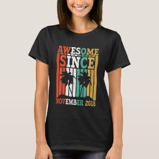 Kinder Phantastisch seit November 2018 Retro Vinta T-Shirt