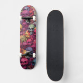 Kinder Rainbow Skulls Skateboard von Claire Firley (Vorderseite)