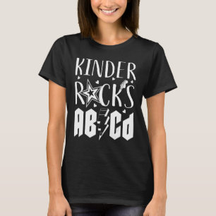 Kinder Rocks ABCD Erster Kindergartentag T-Shirt