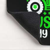 Kinder schieben mein Glück Traktor LKW St. Patrick Mousepad (Ecke)