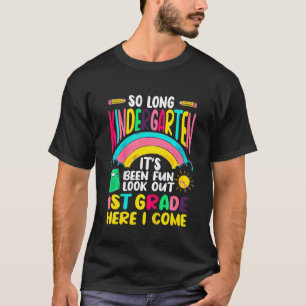 Kinder so lange Kindergarten es ist Spaß aussehen  T-Shirt