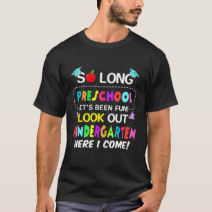 Kinder, so lange Vorschulzeit schauen hier in den  T-Shirt