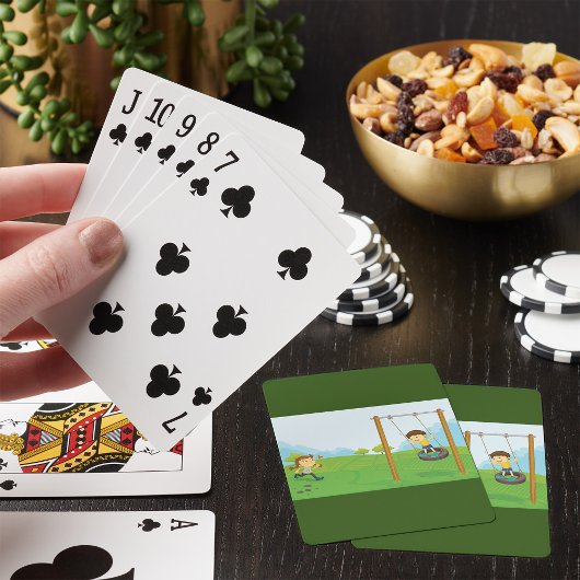Kinder spielen auf Reifenpendel Spielkarten