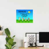 Kinder spielen draußen auf einem sonnigen Tageslie Poster (Heimbüro)