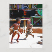 Kinder spielen postkarte (Vorderseite)