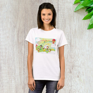 Kinder spielen unter Feuerwehr-Regenbogendusche T-Shirt