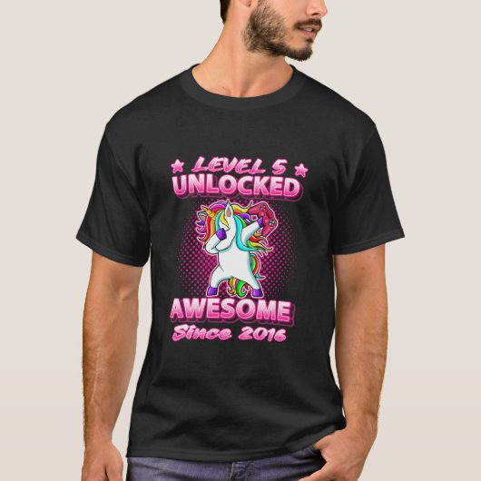 Kinder Stufe 5 Phantastisch seit 2016 Dabbing U T-Shirt (Vorderseite)