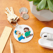 Kinder suchen Schlüsselanhänger