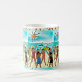 Kinder üben am Strand, Text hinzufügen Kaffeetasse (Mittel)
