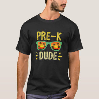 Kinder vor dem K-Typ Sonnenbrille ersten Tag nach  T-Shirt