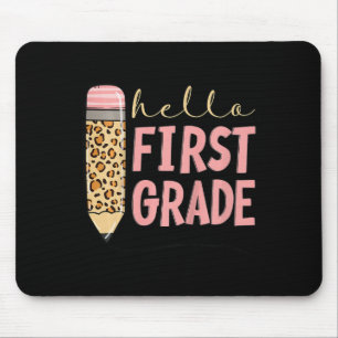 Kinder zum ersten Tag der Schulmädchen zurück in d Mousepad