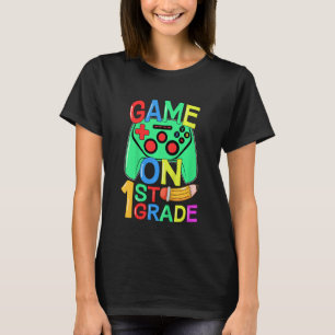 Kinder zurück zum Video-Gamer der ersten Klasse T-Shirt