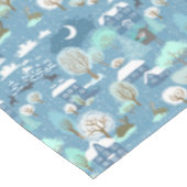 Kinderähnliche Winterlandschaft in Blues Cotton Ta Tischdecke (Schrägansicht)