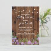 Kinderdusche Rustikales Holz Lila Blumenkohl Party Einladung (Stehend Vorderseite)